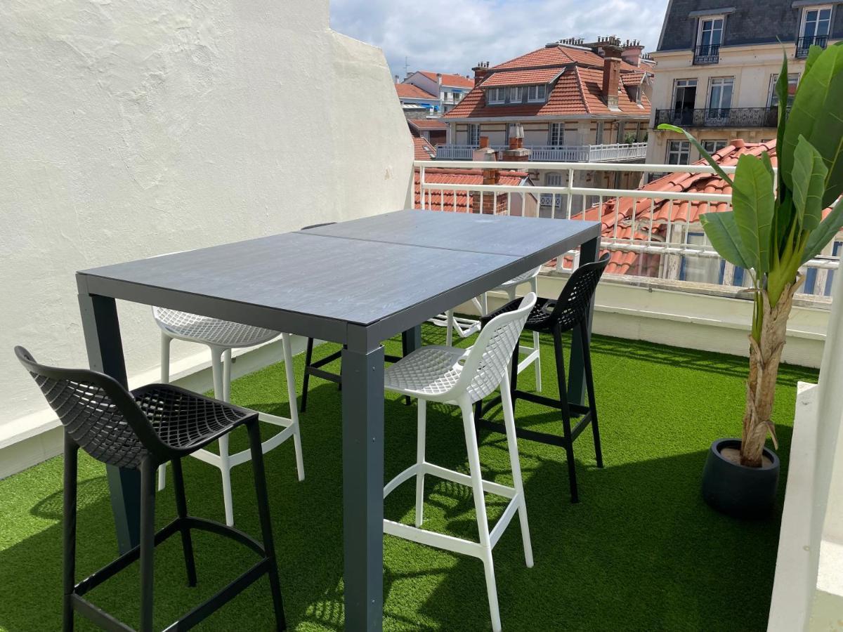 T3 Bis - 4 Etoiles Rooftop Et Vue Mer - Bellevue Биарриц Экстерьер фото